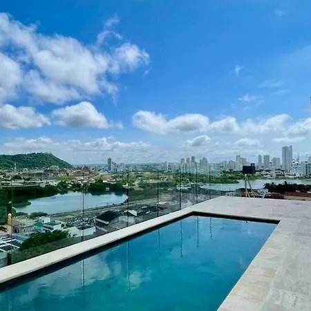 Rooftop & Pool! Beautiful Loft In Center Apartamento Cartagena